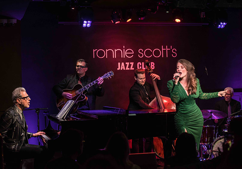 Emma Smith jazz singer